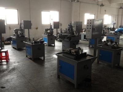 供應(yīng)二次加工機(jī)與自動(dòng)銑扁機(jī)——東莞市寮步富煌五金加工店